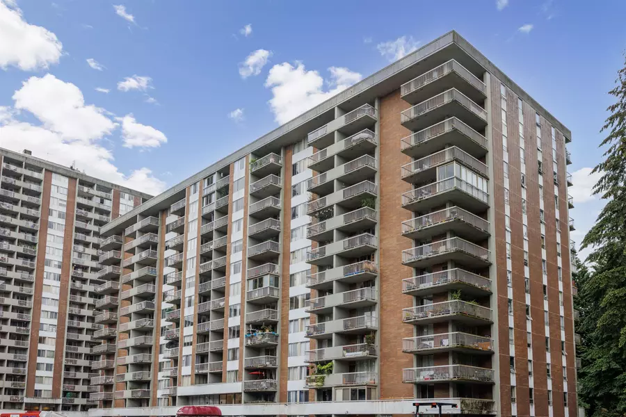 2012 Fullerton AVE #1001, North Vancouver, BC V7P 3E3