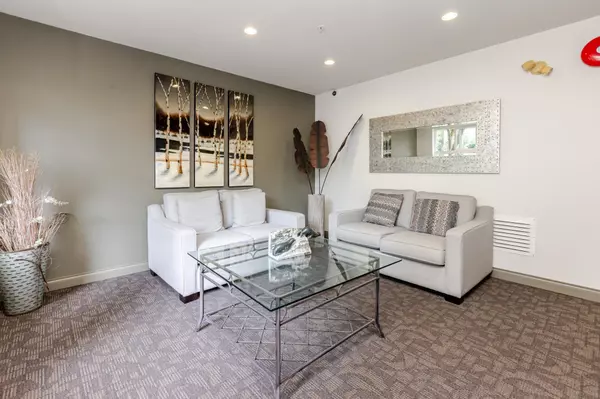 Abbotsford, BC V2T 6R7,3176 Gladwin RD #208