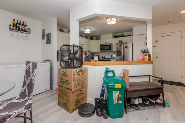 3176 Gladwin RD #208 Abbotsford, BC V2T 6R7