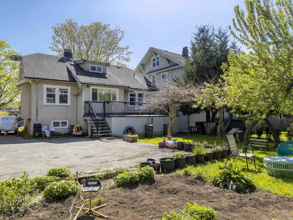 Vancouver, BC V6K 2A8,2325 W 8th AVE