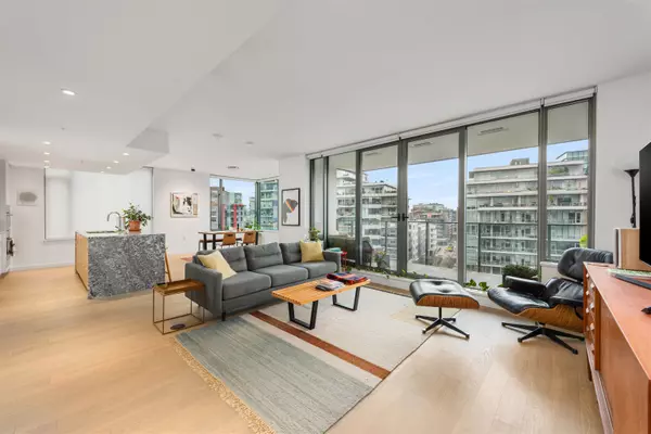 1678 Pullman Porter ST #903, Vancouver, BC V6A 0H4