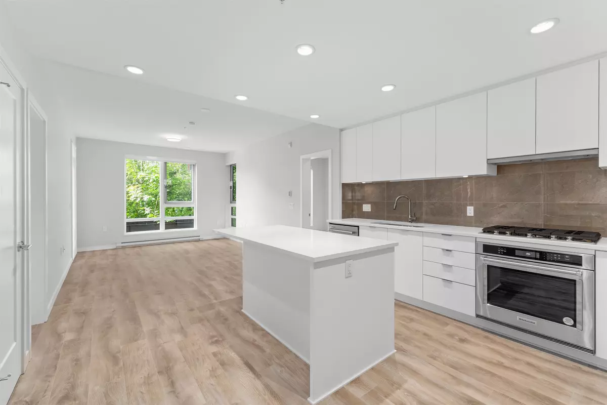 Coquitlam, BC V3J 2S5,615 Cottonwood AVE #216