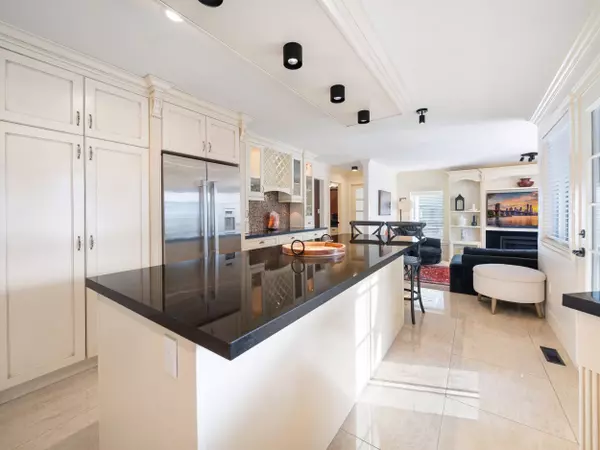 Surrey, BC V3S 7B9,15160 81 AVE