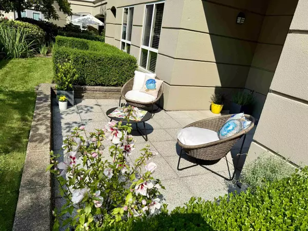 Coquitlam, BC V3B 7W8,3098 Guildford WAY #117