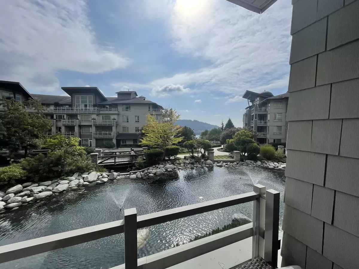 North Vancouver, BC V7G 2T2,580 Raven Woods DR #207