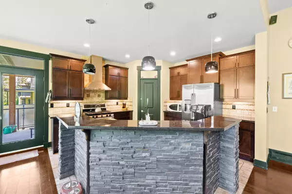 Abbotsford, BC V3G 2L5,2518 Whatcom RD