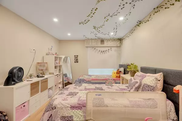 32850 George Ferguson WAY #121 Abbotsford, BC V2S 7K1