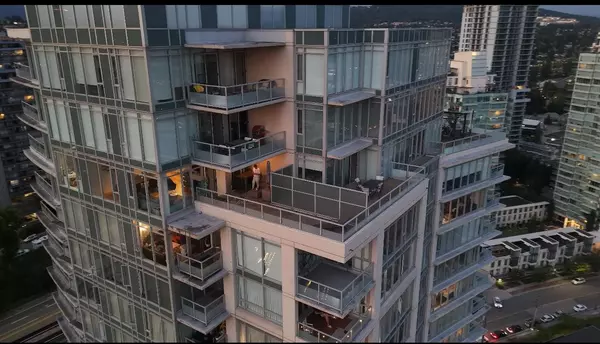 Burnaby, BC V5C 0E9,2133 Douglas RD #3101