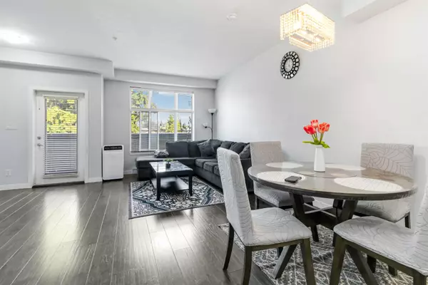 Abbotsford, BC V2T 1S3,32095 Hillcrest AVE #230