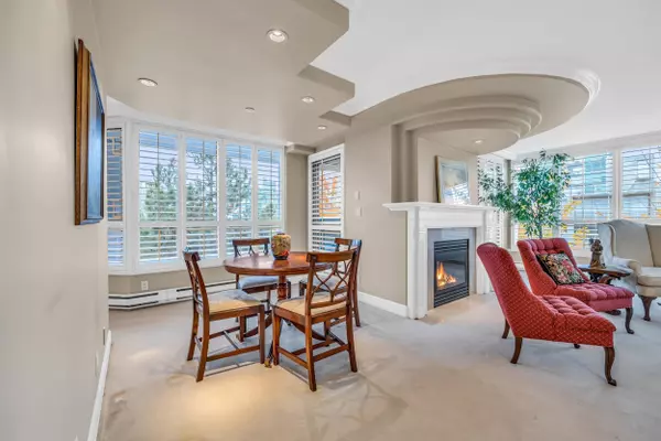 Vancouver, BC V6H 1R1,1350 W 14th AVE #6