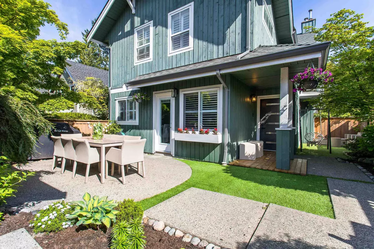 North Vancouver, BC V7L 2V8,1645 St. Andrews AVE