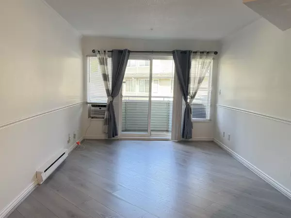 Surrey, BC V3W 0V2,12130 80 AVE #205