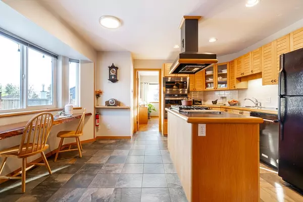 Surrey, BC V4N 0K3,7926 161 ST