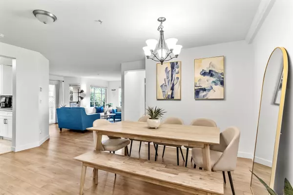 Surrey, BC V4A 9T4,15185 22 AVE #106