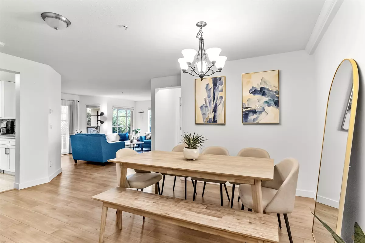 Surrey, BC V4A 9T4,15185 22 AVE #106