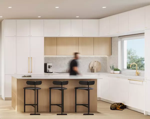 North Vancouver, BC V7L 1G7,602 E 2nd ST #127