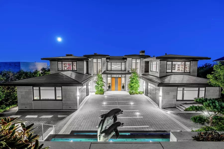 730 Fairmile RD, West Vancouver, BC V7S 1R2
