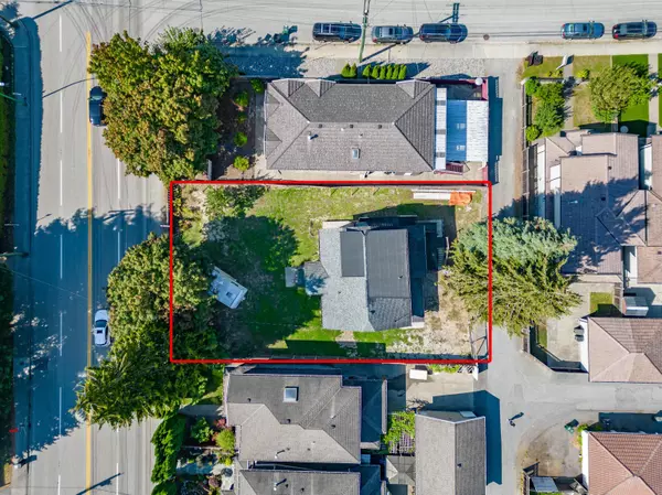 Burnaby, BC V3N 3K2,7520 Canada WAY