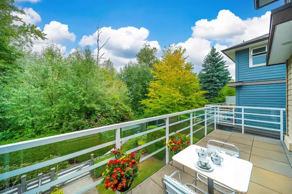 Surrey, BC V3Z 2W5,15405 31 AVE #49