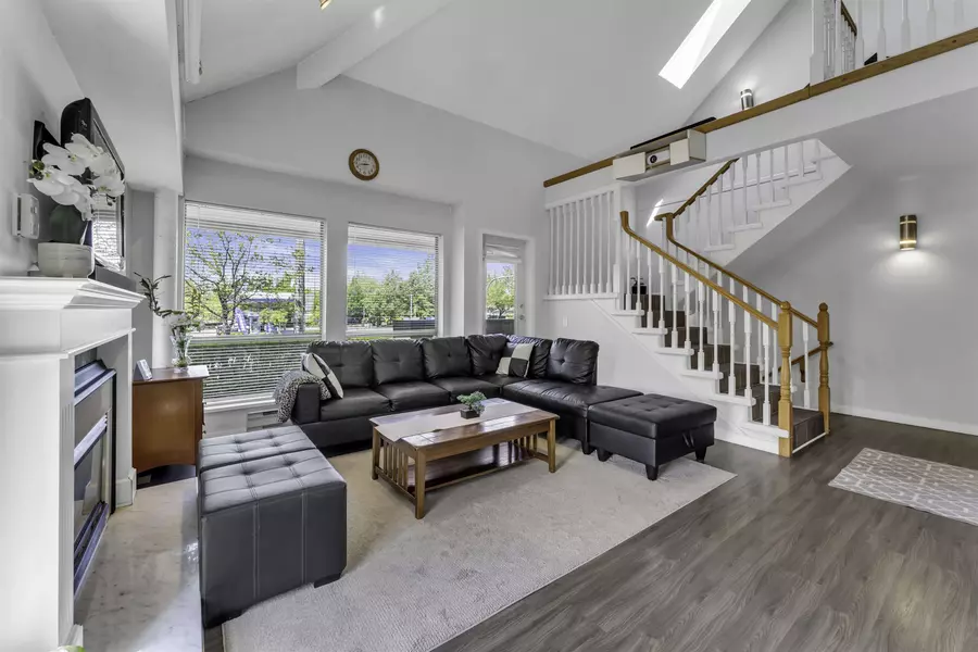 12172 72 AVE #21, Surrey, BC V3W 2L9