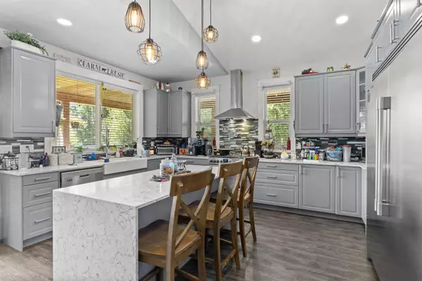 30957 Gunn AVE Mission, BC V4S 1H2