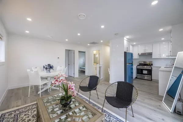 Burnaby, BC V5G 1S6,5705 Woodsworth ST