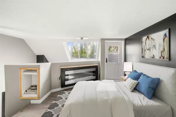 Richmond, BC V6Y 1J6,7471 Blundell RD #315