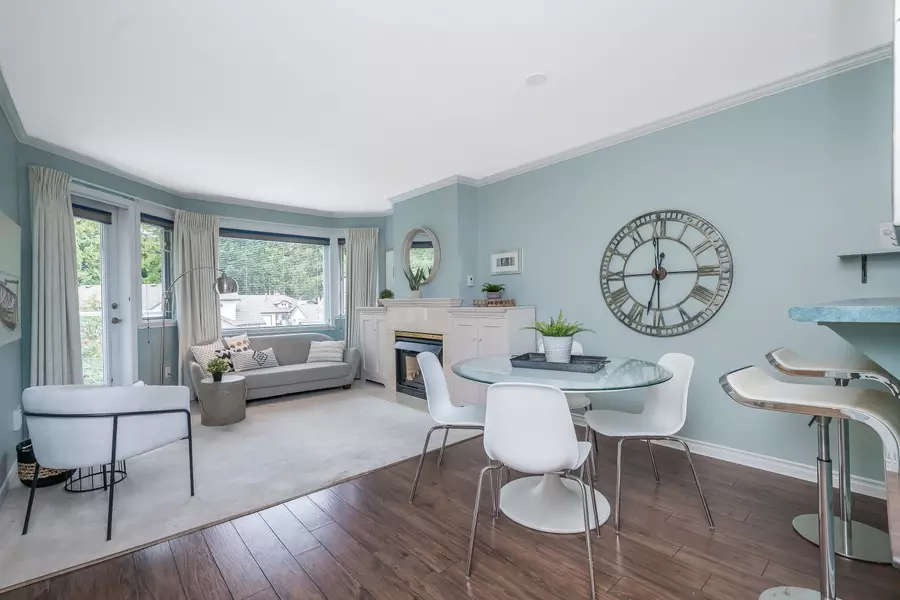 13959 16 AVE #304, Surrey, BC V4A 1P8