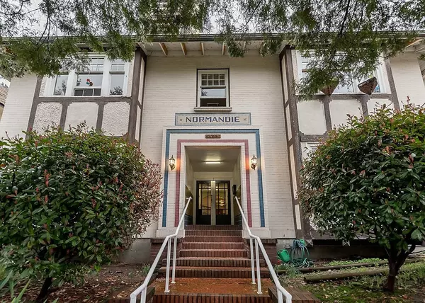 Vancouver, BC V6G 1G2,1425 Haro Street #003