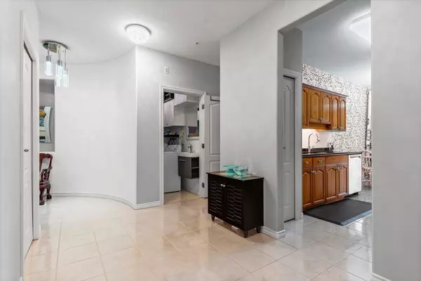 45700 Wellington AVE #205 Chilliwack, BC V2P 2E4