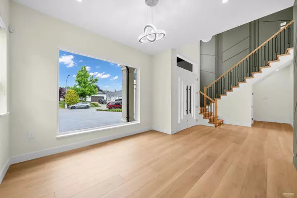 Surrey, BC V3S 7Y2,18668 56a AVE