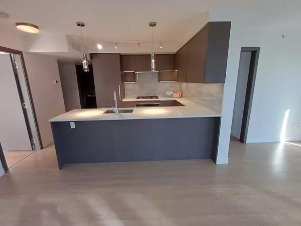 Richmond, BC V6X 0R2,8988 Patterson RD #1003