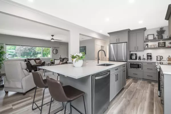 Abbotsford, BC V4X 2G8,27607 Gray AVE