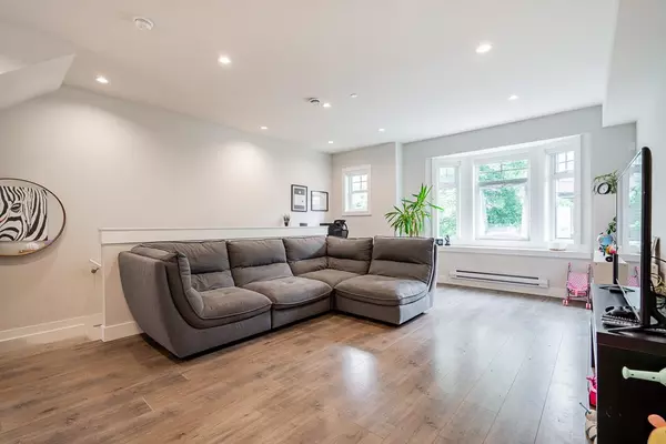 New Westminster, BC V3M 0L7,189 Wood ST #26