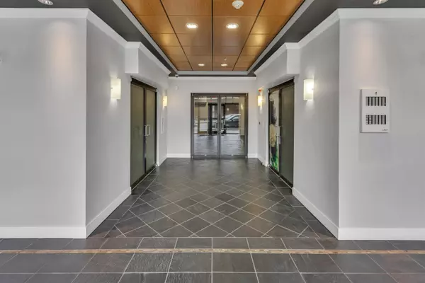 Abbotsford, BC V2S 3S2,2632 Pauline ST #104