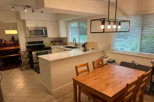 Delta, BC V4E 2N5,10986 Westridge PL