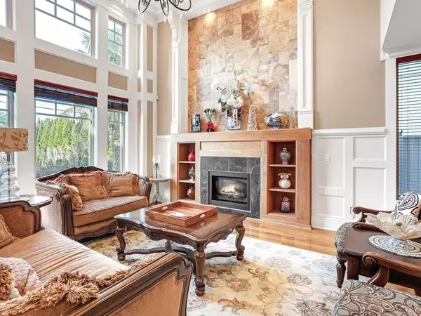 8260 Gilbert RD, Richmond, BC V7C 3W7