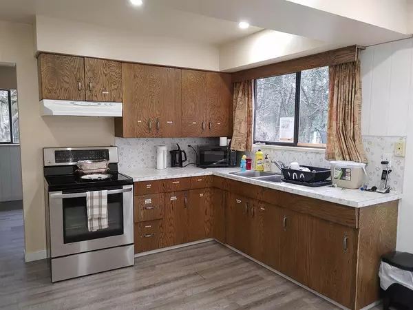 Surrey, BC V3X 2Y6,12526 56 AVE