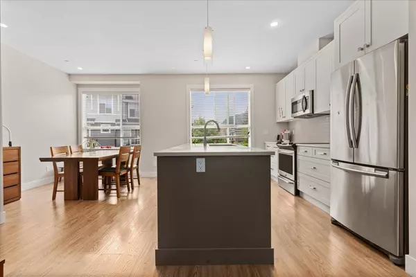 Chilliwack, BC V2R 0X4,45615 Tamihi WAY #23