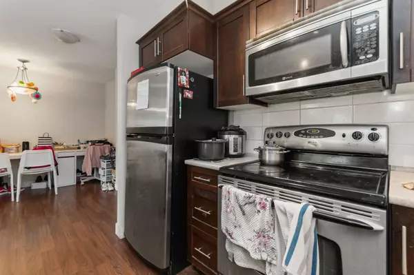 Chilliwack, BC V2P 0B7,46150 Bole AVE #212
