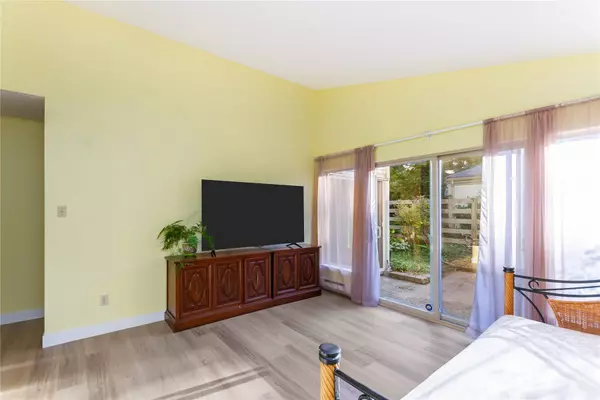 Vancouver, BC V5S 4A3,7361 Liard PL