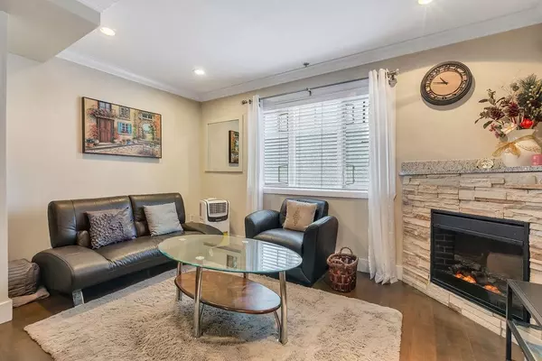 8787 Oak ST, Vancouver, BC V6P 4B4