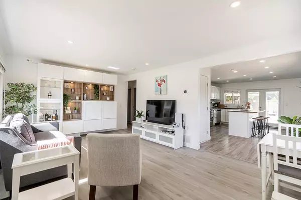 Maple Ridge, BC V2X 2K3,23035 117 AVE