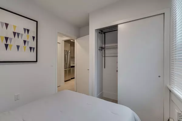 1425 Haro Street #102-PROMO Vancouver, BC V6G 1G2