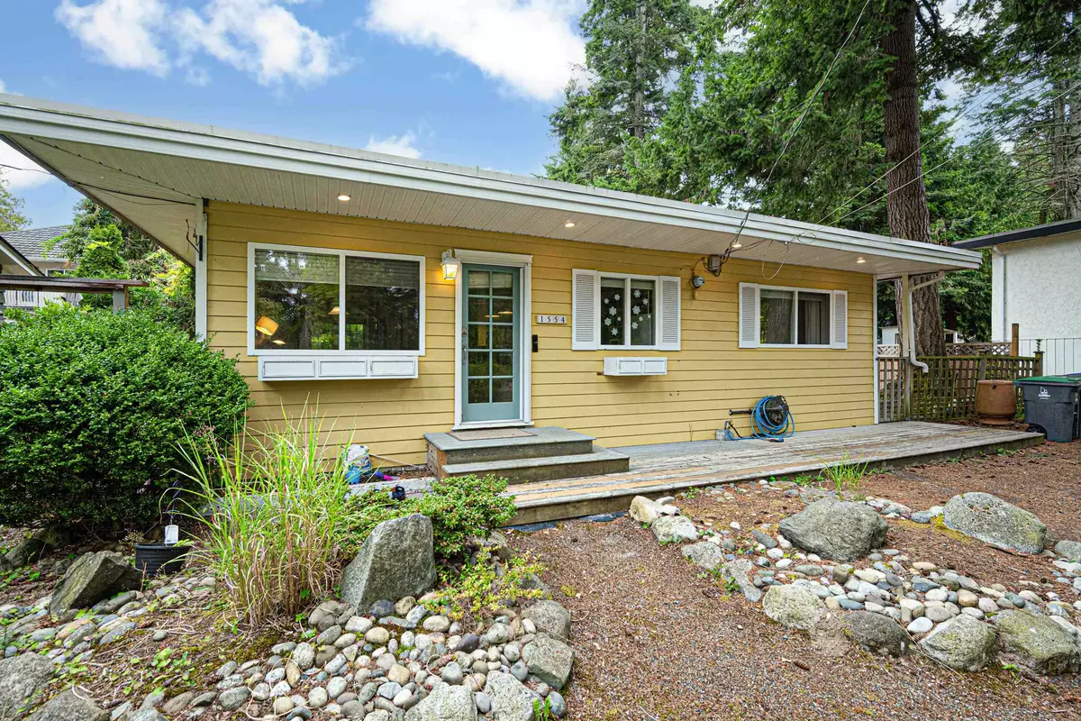 Surrey, BC V4A 3X5,1554 128a ST