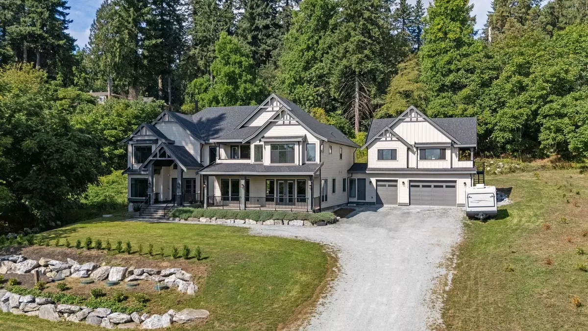 Maple Ridge, BC V2W 1M4,27107 River RD