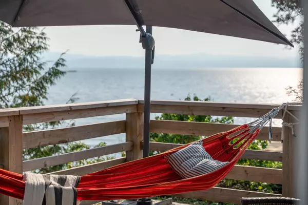 Sechelt, BC V7Z 0M9,6669 Sunshine Coast HWY