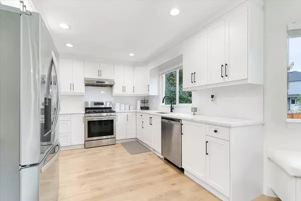 Langley, BC V2Y 2V2,5061 223a ST