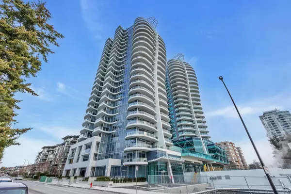 White Rock, BC V4B 0C2,1500 Martin ST #203