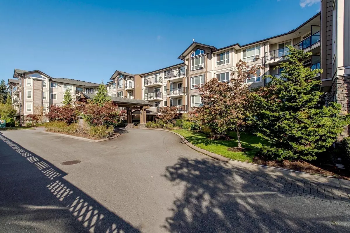 Abbotsford, BC V2T 0A6,32729 Garibaldi DR #202